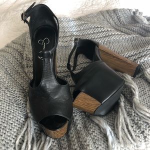 Jessica Simpson Dany T Strap Platform Pumps